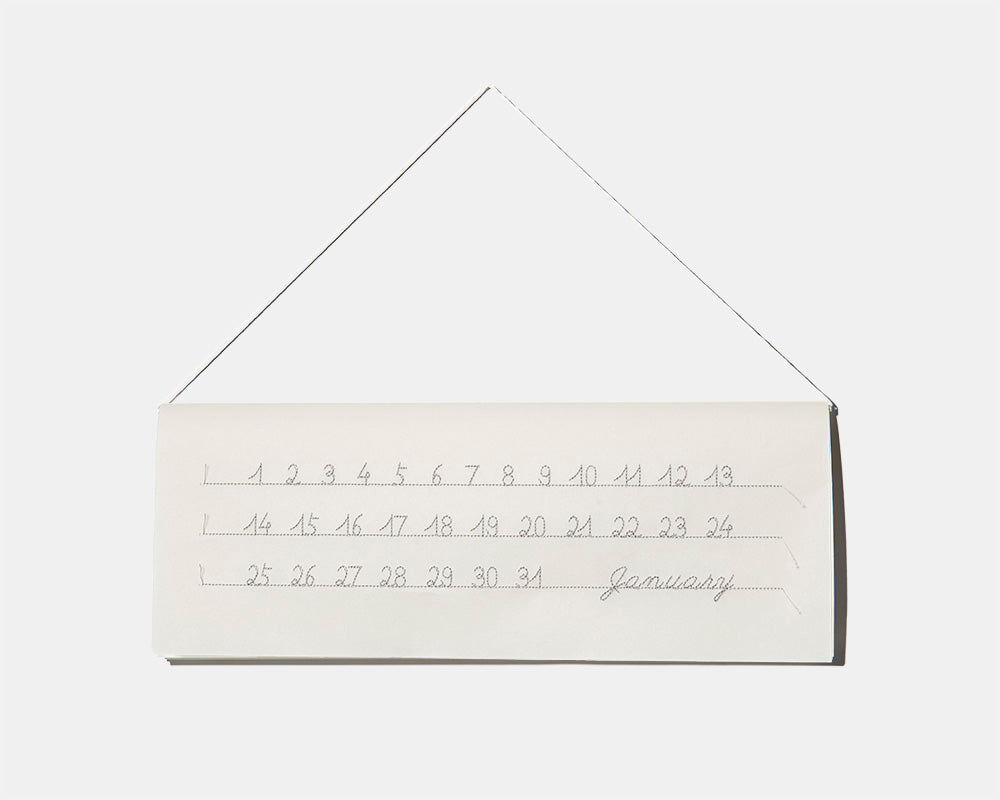 A STRING OF BEAUTIFUL DAYS... (5602942451877) (8807263731877) (8837949849765)